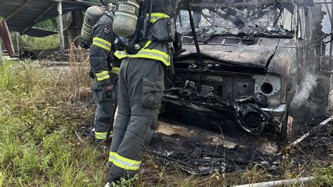 Firefighters Combat Rv Fire In Marion County Ocala