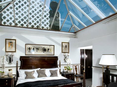 11 Best Luxury Hotels In London | Find a fancy place to stay in the capital