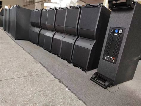 Professional Double 8 Inch Line Array Powered Speaker 18 Inch Subwoofer