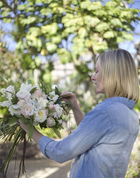 Florabundance Design Days 2016 Katie Noonan AIFD Designing A Blush