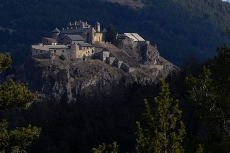 Hautes Alpes vendu en 2021 le Fort Queyras est remis aux enchères à