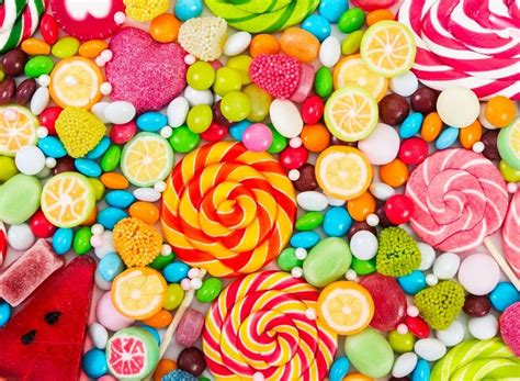 The Most Popular Candy the Year You Were Born — Eat This Not That