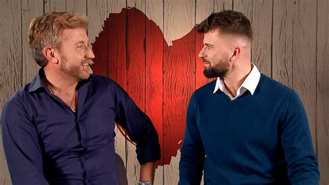 Dos solteros de First Dates descubren un pequeño detalle que les hace