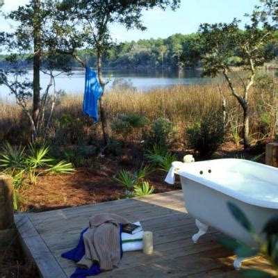 Two Men and a Little Farm: OUTDOOR SOAKING TUB