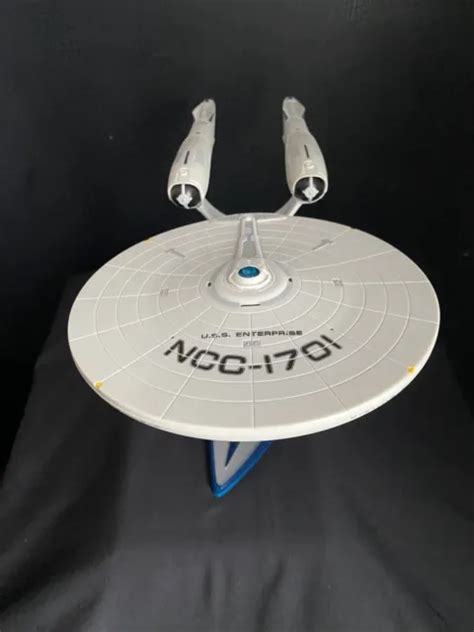 Playmates Star Trek U S S Enterprise Ncc With Stand