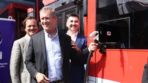 En qué comunas circularán los 214 nuevos buses eléctricos del sistema Red