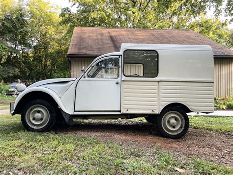 1977 Citroën 2CV Truckette - Citroënvie!