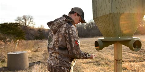 How to Attract Deer to Your Feeder - Banks Outdoors