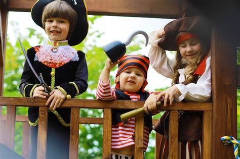 Fiesta infantil al estilo pirata los niños disfrazados de piratas