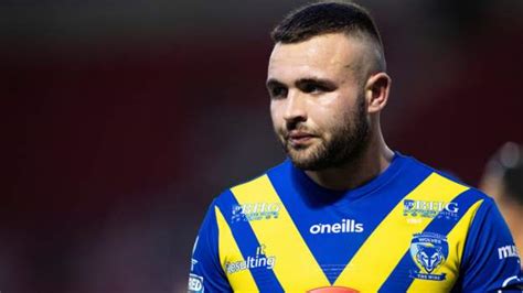 Ellis Robson Warrington Wolves Academy Product Signs New Deal Bbc Sport