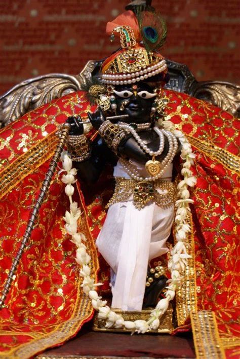 shr radha raman ji vrindavan lord krishna images krishna hindu