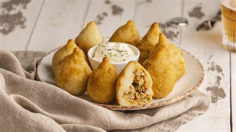 Como Fazer Coxinhas Deliciosas Em Casa