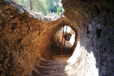 Akyaka da Orta Çağ dan Kalma Tünelde Temiz Su Kaynağı Bulundu Son Dakika