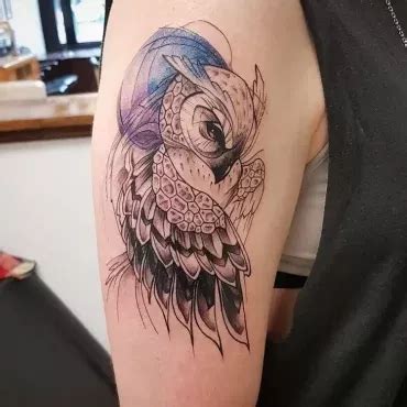 Tatouage hibou femme Signification et 30 idées en images pour s