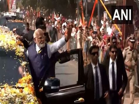 Karnataka Pm Modi Holds Roadshow In Belagavi Theprint Anifeed