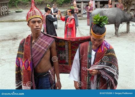 National Batak Dance with Buffalo Editorial Image - Image of dance, island: 82725200