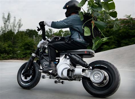 BMW Motorrad Concept CE02 e-scooter revealed - paultan.org