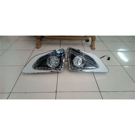 Jual FOGLAMP JETBUS 3 LAMPU BEMPER DEPAN JETBUS 3 UNTUK TRUCK ELF BUS