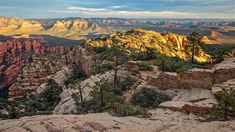 Top 5 Hikes in Sedona - Canyons and Chefs