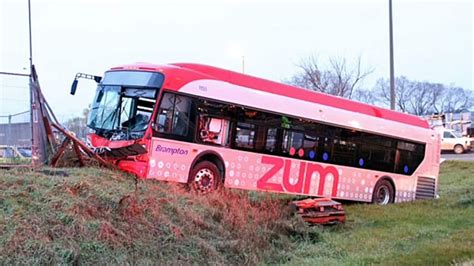 Brampton Transit Bus Crash Sends 5 To Hospital Toronto Cbc News