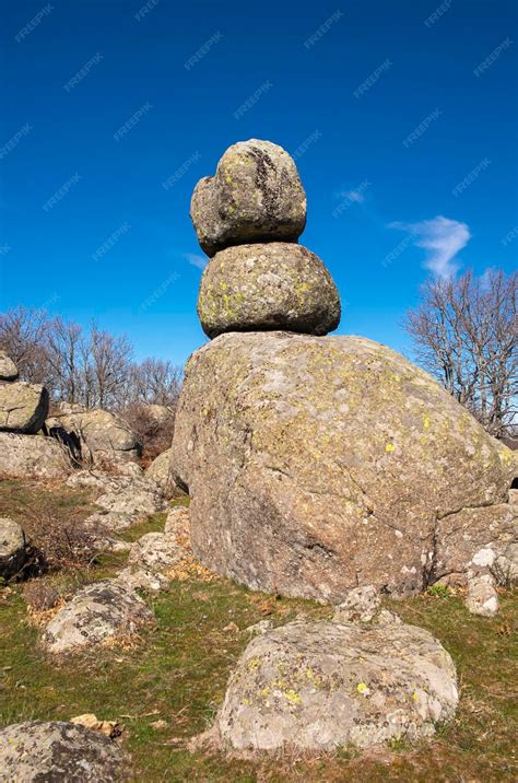 Formación De Grandes Rocas Graníticas Conocidas Como Tres Paneles En La