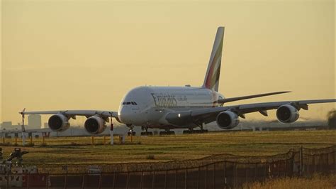 Minutes Of Early Morning Plane Spotting At Melbourne Plane