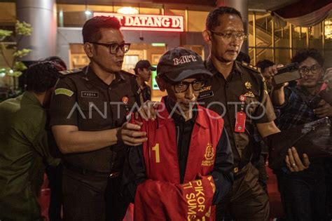 Mantan Direktur Utama Pt Bukit Asam Ditetapkan Tersangka Antara Foto