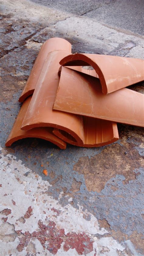 Mini Curved Roof Tiles - Terracotta World