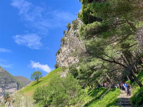 Amalfi: Private Walking Tour Above Amalfi Coast Villages