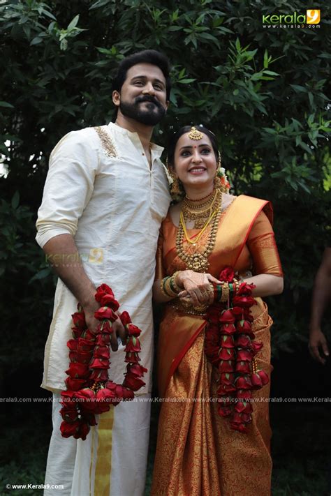 Bhama Marriage Photos And Celebs At Bhama Wedding Photos