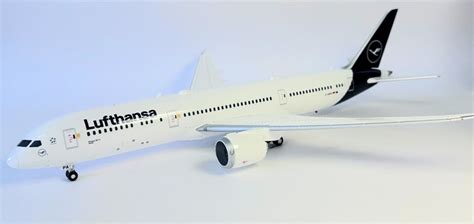 Boeing 787 9 Lufthansa Herpa Collectors Model Scale 1 200 D ABPA 572033