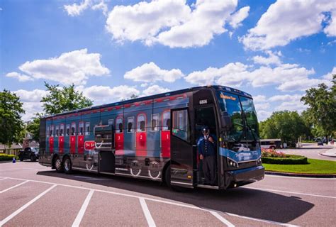 Sunshine Flyer Airport Shuttle To Disney World Info And Tips Disney