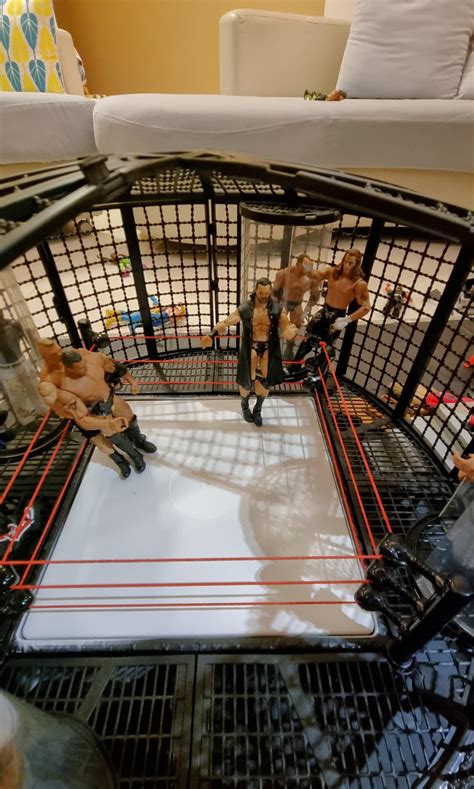 Wwe Elimination Chamber Playset Hobbies Toys Toys Games On Carousell