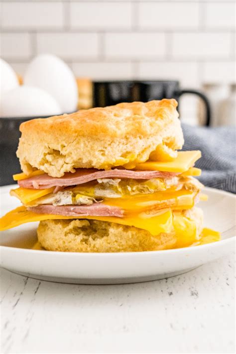 Easy Biscuit Sandwich For Breakfast | The Foodie Affair