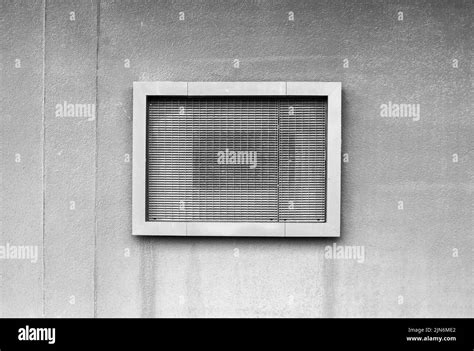 Ventilation Grill Hi Res Stock Photography And Images Alamy