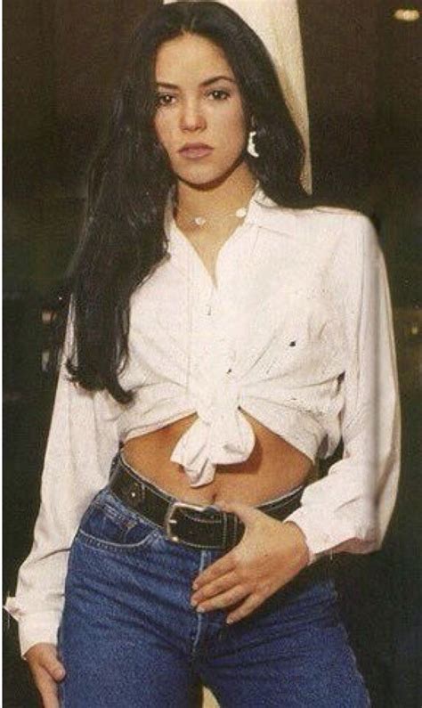 Selena90s Latina Inspo 90s Fashion Latina Fashion 90s Fashion Outfits