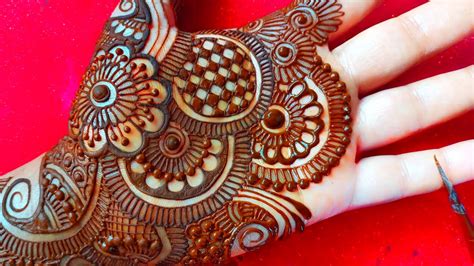 Lifestyle News | Latest Mehndi Designs and Simple Henna Patterns for Karva Chauth 2022 ...