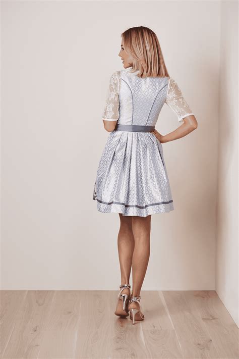 Dirndl Sitara Cm In Grau Im Kr Ger Dirndl Online Shop