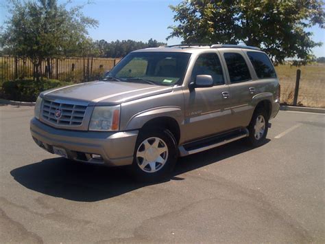 2002 Cadillac Escalade Pictures Cargurus