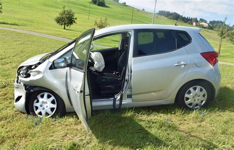 Neo1 Mein Radio Sachschaden Bei Unfall In Malters