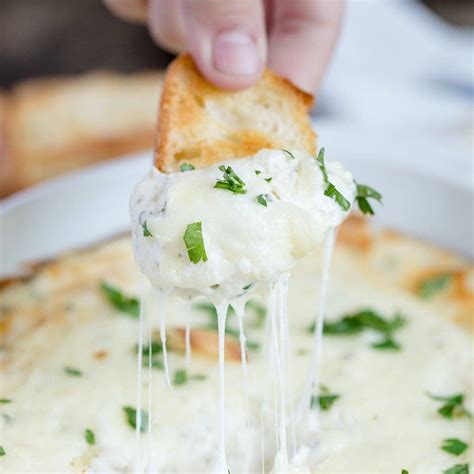 Cheesy Baked Garlic Dip - Yellow Bliss Road