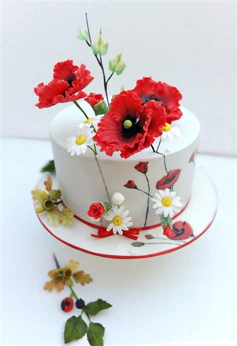 Cake With Painted Poppies Cake By SWEET Architect CakesDecor