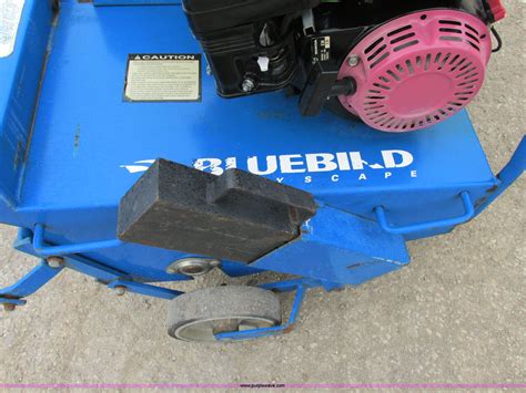 Blue Bird H530 Commercial Aerator In Warrensburg Mo Item Z9213 Sold Purple Wave