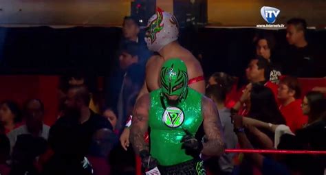 Crazytights Rey Mysterio Pants Face Tribute Green Lantern