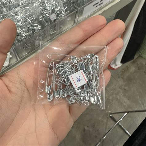 Safety Pin Perdible Aspile Per Pack Shopee Philippines