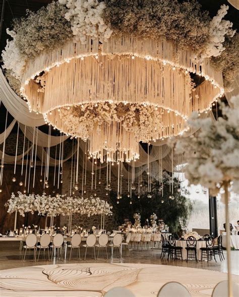 Pin By Amanda Dixon On Events Setup Inspo Wedding Decor Elegant