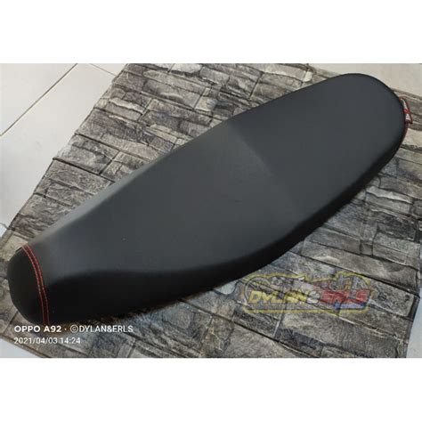 OPTION 1 FLAT SEAT FOR RAIDER 150 CARB Shopee Philippines