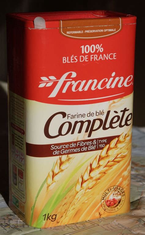 Farine de blé complète Francine 1 kg