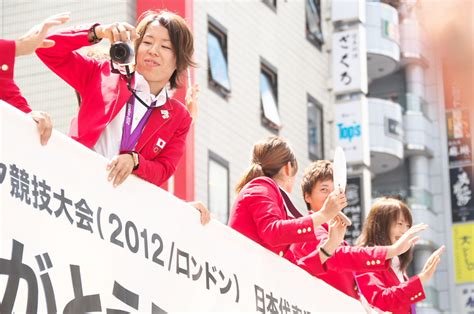 ロンドン五輪メダリストの凱旋パレード行ってきた（その3） 鎌取うぉーかー