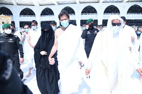 Imran Khan Bushra Bibi Perform Umrah Pakistan Today